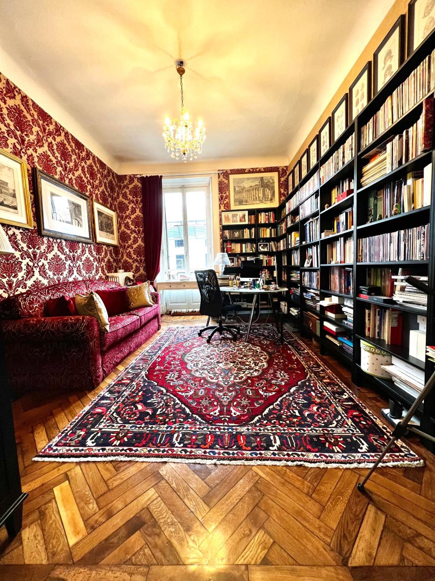 Luxury Room In Central Art Nouveau Building Next To Metro Station Milano Esterno foto